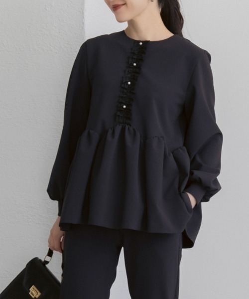 Sono(ソーノ)の「【新作2/20発売】ご自宅でお洗濯可能/シワ防止/UVカット【SONO/ソーノ】【Magical Stretch】フロントフリルチュニックブラウス(Tシャツ/カットソー・レディース・ブラック/ホワイト/ネイビー・F)」の4枚目の写真