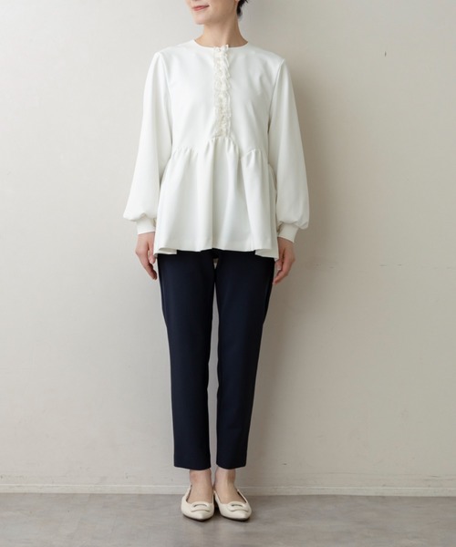 Sono(ソーノ)の「【新作2/20発売】ご自宅でお洗濯可能/シワ防止/UVカット【SONO/ソーノ】【Magical Stretch】フロントフリルチュニックブラウス(Tシャツ/カットソー・レディース・ブラック/ホワイト/ネイビー・F)」の16枚目の写真