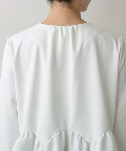 Sono(ソーノ)の「【新作2/20発売】ご自宅でお洗濯可能/シワ防止/UVカット【SONO/ソーノ】【Magical Stretch】フロントフリルチュニックブラウス(Tシャツ/カットソー・レディース・ブラック/ホワイト/ネイビー・F)」の20枚目の写真