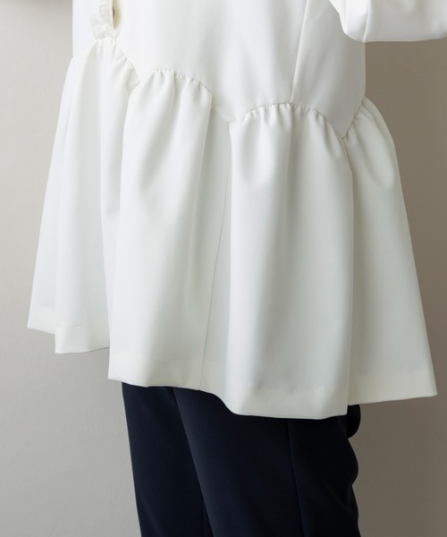 Sono(ソーノ)の「【新作2/20発売】ご自宅でお洗濯可能/シワ防止/UVカット【SONO/ソーノ】【Magical Stretch】フロントフリルチュニックブラウス(Tシャツ/カットソー・レディース・ブラック/ホワイト/ネイビー・F)」の22枚目の写真