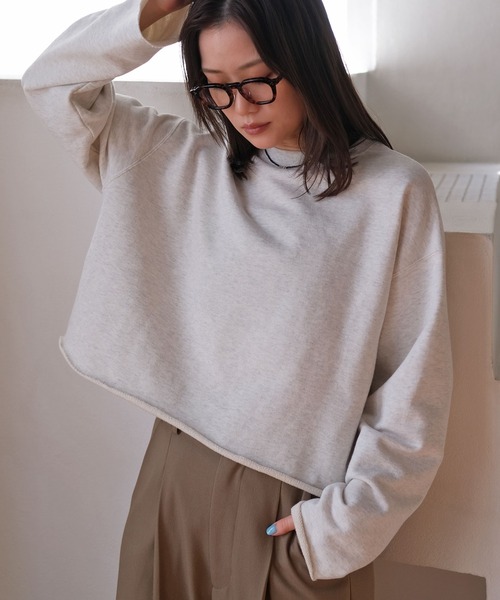 AKTE（アクテ）の「カットオフスウェットプルオーバー（スウェット・レディース・トップグレー/ライトブルー・FREE）」の2枚目の写真