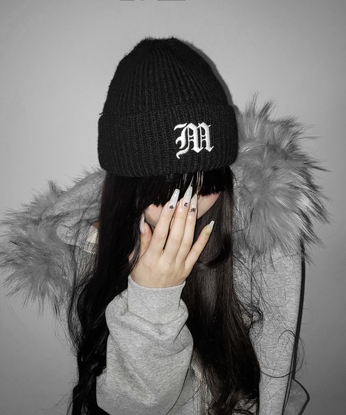 me+em select(ミームセレクト)の「M LOGO embroidery knit beanie / M LOGO 刺繍ニットビーニー(ニットキャップ/ビーニー・レディース・ブラック・FREE)」の9枚目の写真