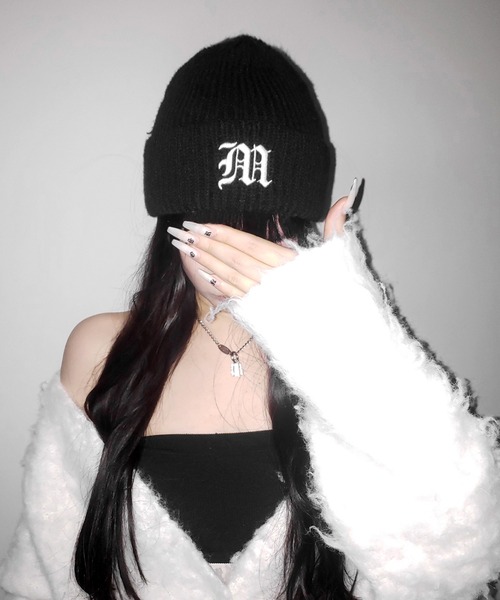 me+em select(ミームセレクト)の「M LOGO embroidery knit beanie / M LOGO 刺繍ニットビーニー(ニットキャップ/ビーニー・レディース・ブラック・FREE)」の5枚目の写真
