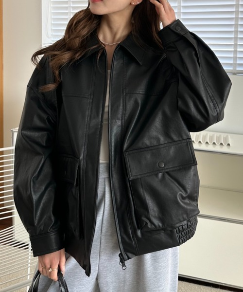 umune(ウムネ)の「フェイクレザー ブルゾン オーバーサイズ レザージャケット ビッグシルエット ジップアップ ポケット付き ライトアウター きれいめ カジュアル 秋 冬(ブルゾン・レディース・ダークブラウン/アイボリー/ブラック・M/L)」の2枚目の写真