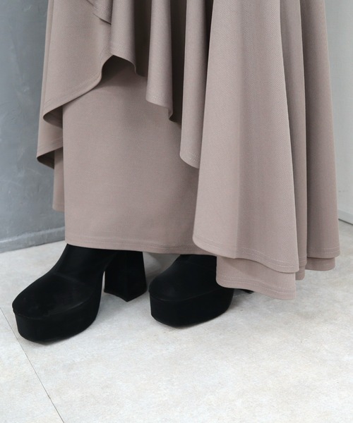 CECIL McBEE(セシルマクビー)の「カットツイルフリルスカート(スカート・レディース・モカ/ブラック・MEDIUM/LARGE)」の16枚目の写真