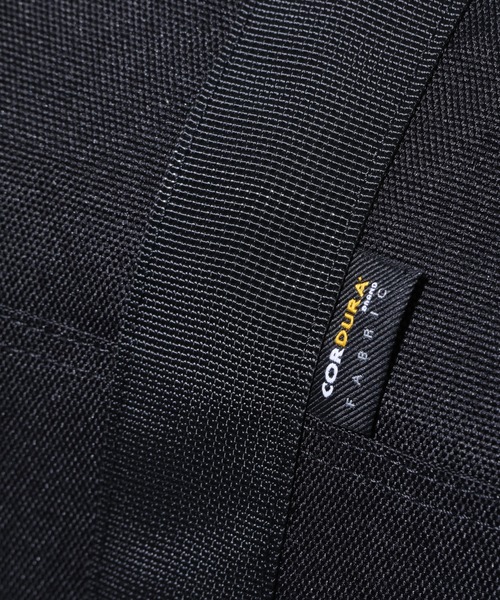 XLARGE（エクストララージ）の「DUFFLE BAG（ボストンバッグ・メンズ・カモフラージュ/ブラック・ONE SIZE）」の7枚目の写真