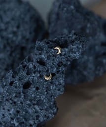 VACANCY（ヴァカンシー）の「ムーンミニビアス（ピアス（両耳用））」