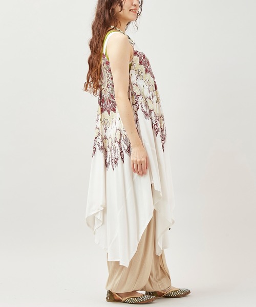 チャイハネ（チャイハネ）の「【チャイハネ】レレリアキャミワンピース サロペット2WAY（ワンピース・レディース・ブルー/ブラック/ホワイト・FREE）」の9枚目の写真