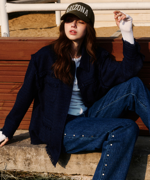 ERER(エルエル)の「Overfit Fringe Tweed Shirt Jacket Navy(テーラードジャケット・レディース・ネイビー・F)」の10枚目の写真