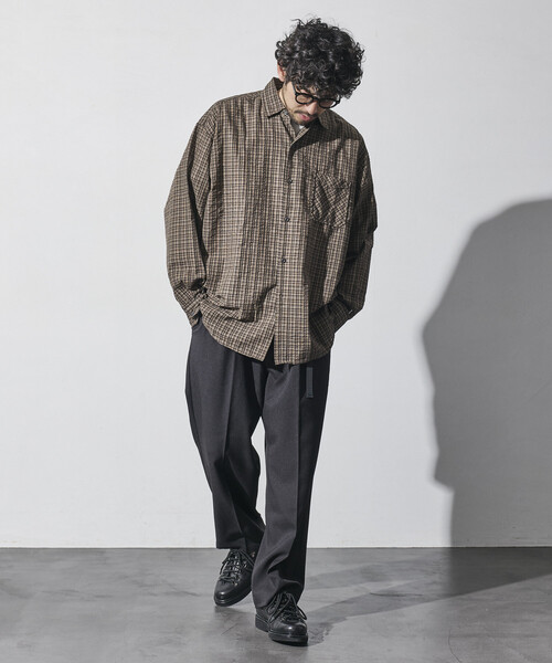 HINSON（ヒンソン）の「HINSON/ヒンソン シアサッカー レギュラーカラー ロングスリーブ チェックシャツ（シャツ/ブラウス・メンズ・ネイビー/ブラウン/グレー・MEDIUM/LARGE）」の14枚目の写真