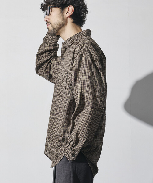 HINSON（ヒンソン）の「HINSON/ヒンソン シアサッカー レギュラーカラー ロングスリーブ チェックシャツ（シャツ/ブラウス・メンズ・ネイビー/ブラウン/グレー・MEDIUM/LARGE）」の10枚目の写真