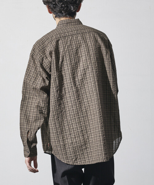 HINSON（ヒンソン）の「HINSON/ヒンソン シアサッカー レギュラーカラー ロングスリーブ チェックシャツ（シャツ/ブラウス・メンズ・ネイビー/ブラウン/グレー・MEDIUM/LARGE）」の9枚目の写真