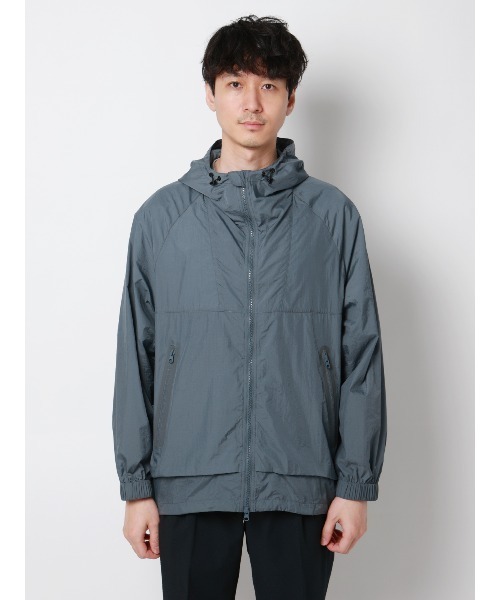 SUIT SQUARE（スーツスクエア）の「FLAT フードアウター ウォッシャブル UVカット 軽量 ナイロンワッシャー 無地（その他アウター・メンズ・ブラック/ブルー・M/L）」の4枚目の写真