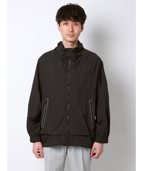 SUIT SQUARE（スーツスクエア）の「FLAT フードアウター ウォッシャブル UVカット 軽量 ナイロンワッシャー 無地（その他アウター・メンズ・ブラック/ブルー・M/L）」の14枚目の写真