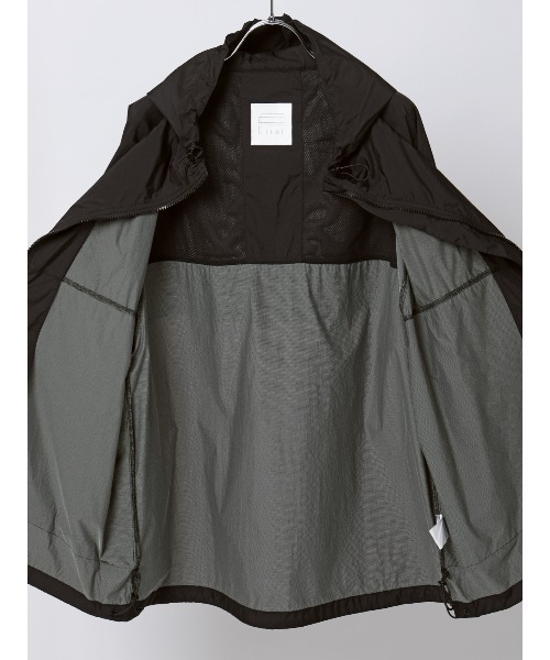 SUIT SQUARE（スーツスクエア）の「FLAT フードアウター ウォッシャブル UVカット 軽量 ナイロンワッシャー 無地（その他アウター・メンズ・ブラック/ブルー・M/L）」の17枚目の写真