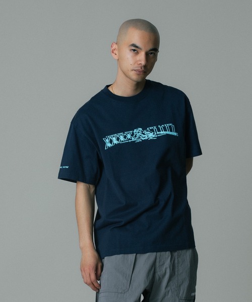 XLARGE(エクストララージ)の「CNCL S/S TEE(Tシャツ/カットソー・メンズ・ホワイト/ブラック/ネイビー・XL/L/M/S)」の3枚目の写真