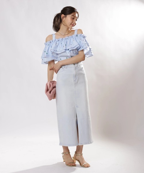 JUSGLITTY（ジャスグリッティー）の「プチボヌールブラウス（シャツ/ブラウス・レディース・ライトブルー/ホワイト系その他・1/2）」の6枚目の写真