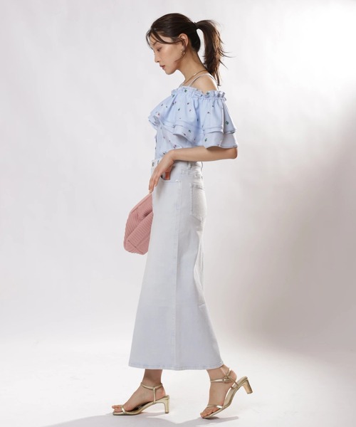 JUSGLITTY（ジャスグリッティー）の「プチボヌールブラウス（シャツ/ブラウス・レディース・ライトブルー/ホワイト系その他・1/2）」の8枚目の写真