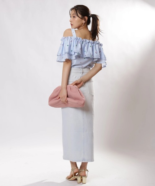 JUSGLITTY（ジャスグリッティー）の「プチボヌールブラウス（シャツ/ブラウス・レディース・ライトブルー/ホワイト系その他・1/2）」の9枚目の写真