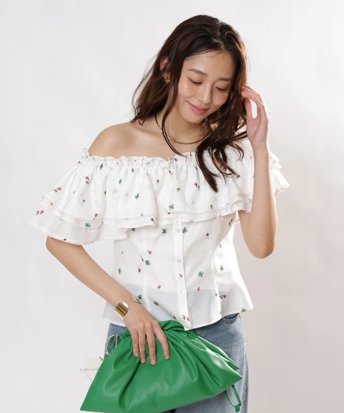 JUSGLITTY（ジャスグリッティー）の「プチボヌールブラウス（シャツ/ブラウス・レディース・ライトブルー/ホワイト系その他・1/2）」の12枚目の写真