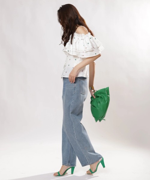 JUSGLITTY（ジャスグリッティー）の「プチボヌールブラウス（シャツ/ブラウス・レディース・ライトブルー/ホワイト系その他・1/2）」の19枚目の写真