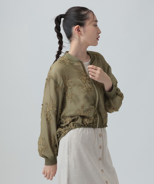 LEPSIM（レプシィム）の「3Dレースギャザーブルゾン　653985（ブルゾン・レディース・ブラウン/ブラック/カーキ・FREE）」の19枚目の写真