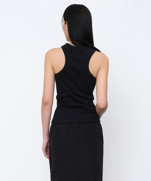 MUSINSA STANDARD WOMAN（ムシンサスタンダードウーマン）の「ウィメンズレーサータンクトップ[ブラック]（Tシャツ/カットソー・レディース・その他・SMALL/MEDIUM/LARGE/X-SMALL）」の3枚目の写真