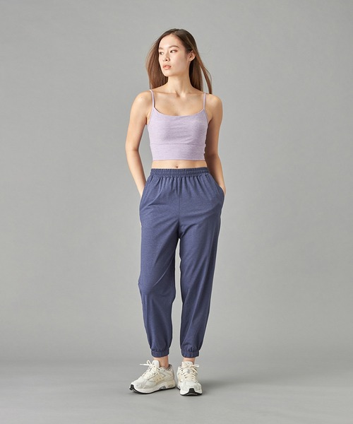 Chacott(チャコット)の「EazyCare+ジョガーパンツ(スウェットパンツ・レディース・ブラック/ネイビー・M)」の6枚目の写真