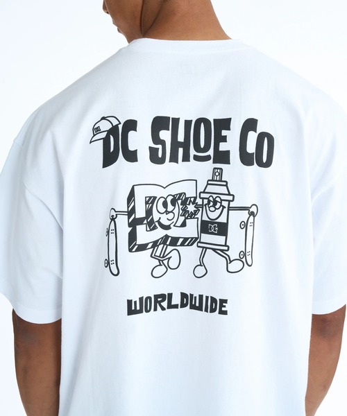 DC SHOES(ディーシーシューズ)の「DC SHOES メンズ 26 PLAY BUDDY SS Tシャツ 【2026年春夏モデル】/バックプリント半袖Tシャツ(Tシャツ/カットソー・メンズ・ホワイト/ブラック/ブラック系その他・MEDIUM/LARGE/X-LARGE)」の5枚目の写真
