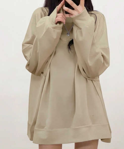 VIVID LADY(ビビッドレディー)の「スウェット チュニック トップス(スウェット・レディース・パープル/ベージュ/ピンク/マスタード/ブルー/グレー/ライトグレー/ホワイト/ワイン/ブラック/チャコールグレー/ライトブルー・FREE)」の6枚目の写真