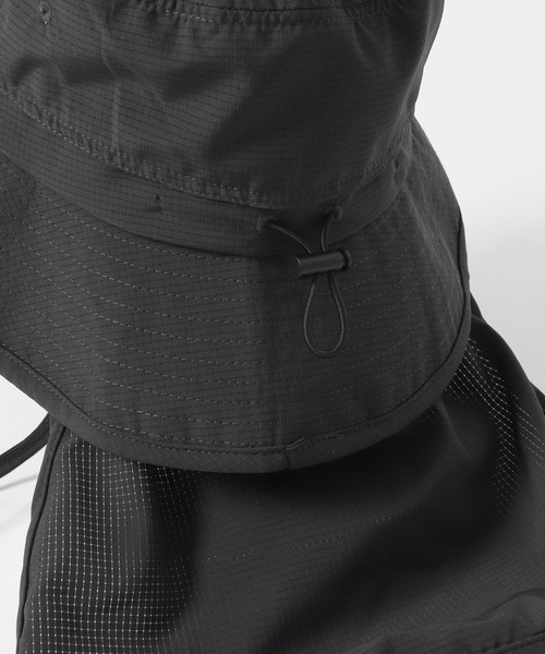 URBAN RESEARCH Sonny Label（アーバンリサーチサニーレーベル）の「ライトウエイトサンガードバケットハット（ハット・メンズ・ブラック/チャコールグレー・ONE）」の10枚目の写真