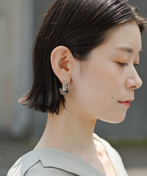 HARIO Lampwork Factory(ハリオランプワークファクトリー)の「ピアス ペトリコールフープ(ピアス(両耳用)・レディース・クリア・FREE)」の8枚目の写真