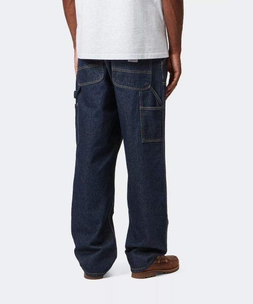 Carhartt WIP(カーハートダブリューアイピー)の「Carhartt WIP DOUBLE KNEE PANT(カーハートワークインプログレス ダブルニーパンツ)(デニムパンツ・メンズ・ネイビー系・28/30/32/34/36)」の4枚目の写真
