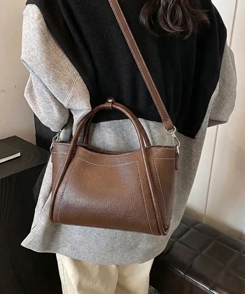 yuue' ( wear )(ユーイ)の「2WAYステッチミニショルダーバッグ(ショルダーバッグ・レディース・ダークブラウン/ブラック/アイボリー・FREE)」の10枚目の写真