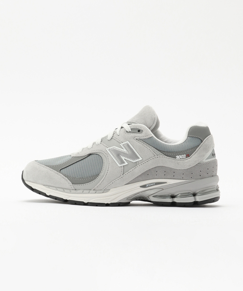 NEW BALANCE(ニューバランス)の「New Balance / ニューバランス M2002RXJ GTX(スニーカー・メンズ・チャコールグレー・28cm/27.5cm/27cm/26.5cm/26cm)」の1枚目の写真