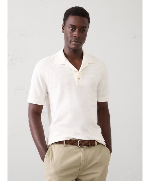 BANANA REPUBLIC FACTORY STORE(バナナリパブリック ファクトリーストア)の「BANANA REPUBLIC FACTORY STORE テクスチャーニットポロシャツ(ポロシャツ・メンズ・ベージュ/ブラウン/ホワイト・S/M/L/XL)」の2枚目の写真