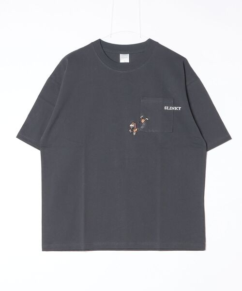 Disney(ディズニー)の「【DISNEY/ディズニー】TOYSTORY/トイ・ストーリー5 SLINKY ポケット刺繍 半袖Tシャツ / 2026年Movie Tee(ユニセックス)(Tシャツ/カットソー・メンズ・アイボリー/スミクロ・M/L/LL)」の6枚目の写真