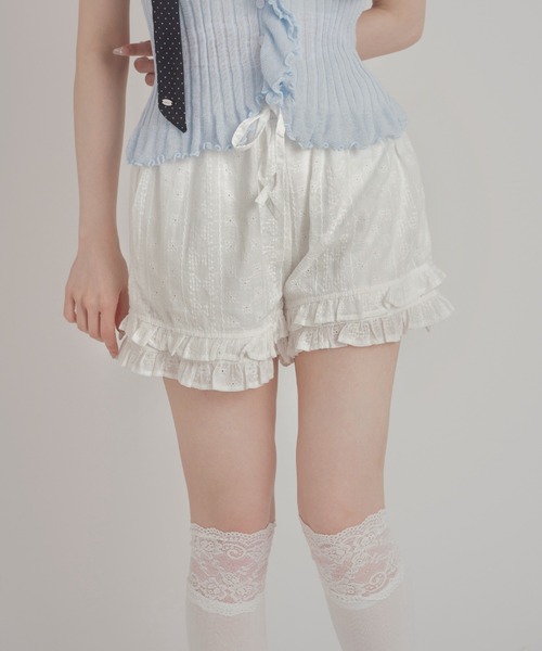 mellowneon(メロウネオン)の「コットンレースショートパンツ(その他パンツ・レディース・ホワイト・FREE)」の6枚目の写真