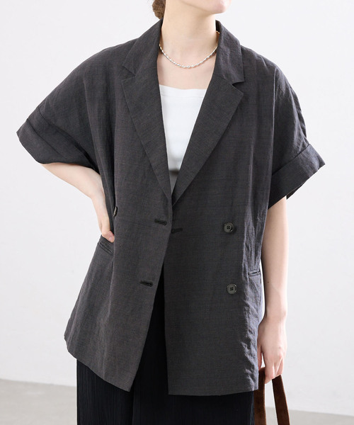 IENA（イエナ）の「ウォッシャブル リネン混Wハーフジャケット（テーラードジャケット・レディース・ベージュ/ブラック・FREE）」の2枚目の写真