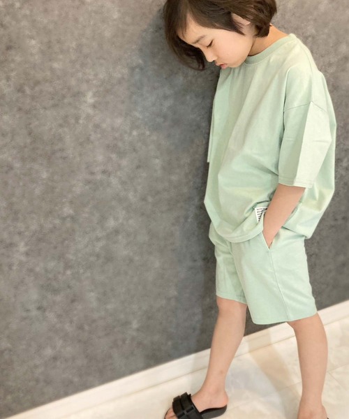 SHISKY（シスキー）の「ピスネーム付き無地半袖Tシャツ & ショートパンツ セットアップ(523-115)（セットアップ・キッズ・ネイビー/ミント/杢グレー/チャコールグレー/ダークグリーン/ベージュ/ブラック/オレンジ・110cm/120cm/150cm/140cm/130cm/160cm）」の6枚目の写真
