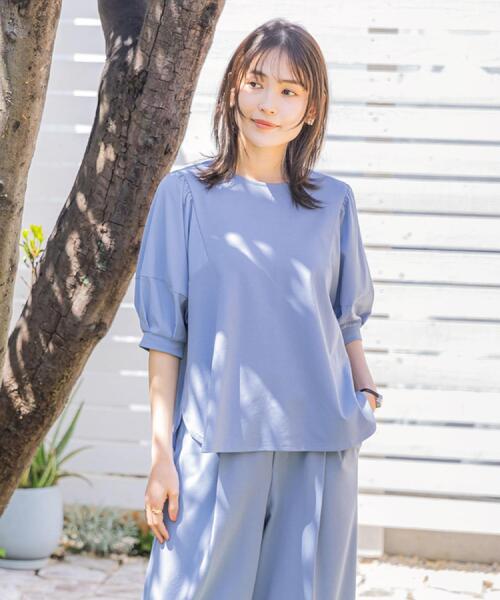 ITS'DEMO(イッツデモ)の「【冷感】異素材切替袖ジャージーブラウス(シャツ/ブラウス・レディース・グリーン/ライトブルー/ナチュラル・00)」の4枚目の写真