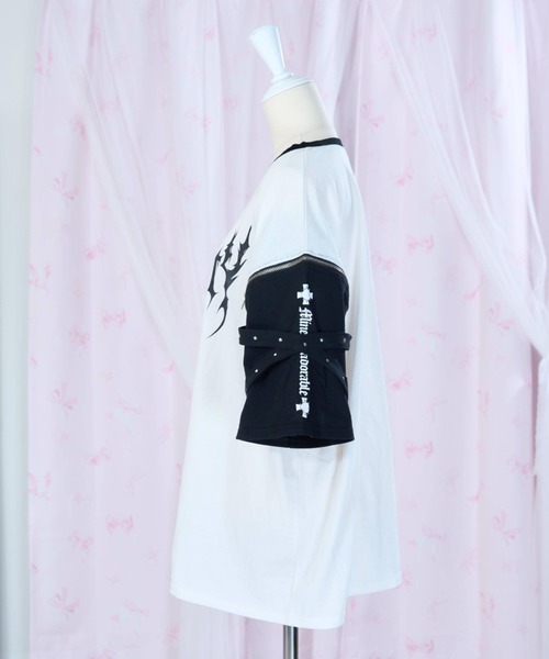 mine by LAFARY（マインバイラファリー）の「BrattYジップTシャツ（Tシャツ/カットソー・レディース・ブラック/ピンク・FREE）」の9枚目の写真