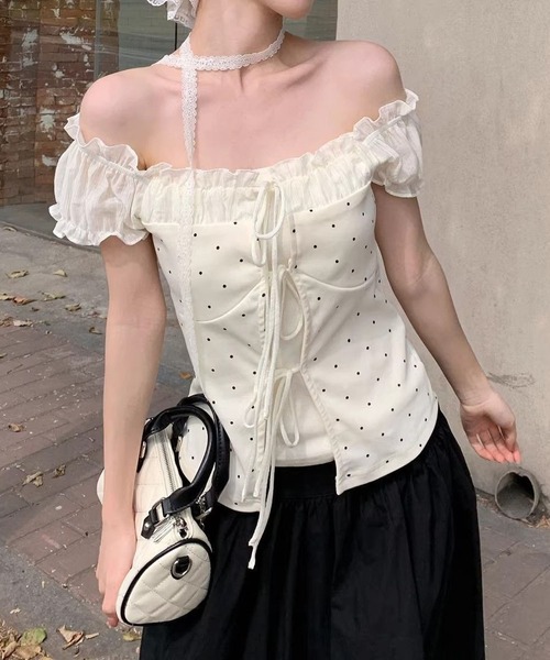 MAISON DE THERESE（メゾン ド テレーズ）の「ワンショルダー風 ドットトップス レディース ホワイト フリル（シャツ/ブラウス・レディース・アイボリー・S/M）」の2枚目の写真