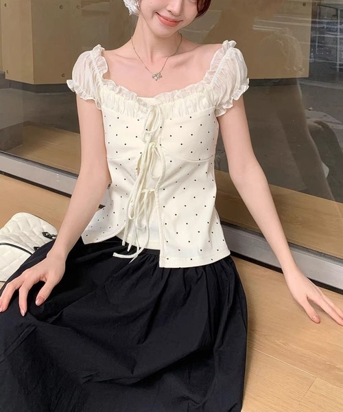 MAISON DE THERESE（メゾン ド テレーズ）の「ワンショルダー風 ドットトップス レディース ホワイト フリル（シャツ/ブラウス・レディース・アイボリー・S/M）」の4枚目の写真