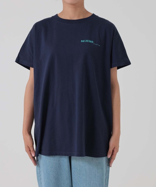 HEART MARKET（ハートマーケット）の「アシメフレンチ袖バックプリントチュニック（Tシャツ/カットソー・レディース・ネイビー/グレー/ナチュラル/ブラック/チャコール/ミント・FREE）」の15枚目の写真