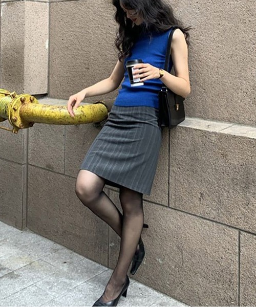 AsheKsha（アシクシャ）の「グレー細ストライプのタイトスカート（スカート・レディース・グレー・FREE）」の21枚目の写真