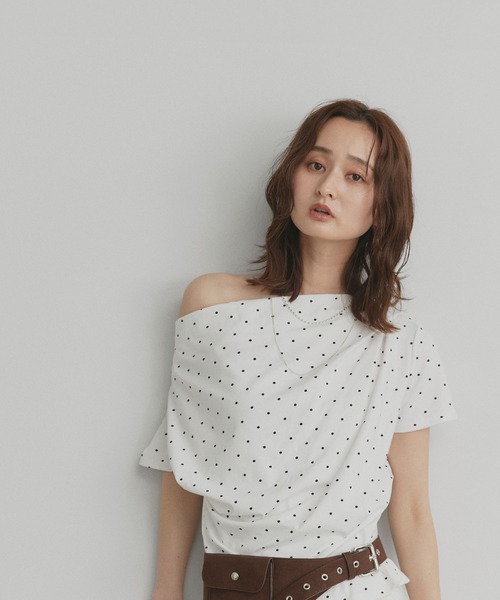 ad thie(アドティエ)の「ドット ドレープネック トップス(Tシャツ/カットソー・レディース・オフホワイト/杢グレー/ブラック・FREE)」の14枚目の写真