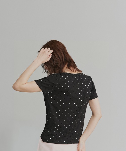 ad thie(アドティエ)の「ドット ドレープネック トップス(Tシャツ/カットソー・レディース・オフホワイト/杢グレー/ブラック・FREE)」の19枚目の写真