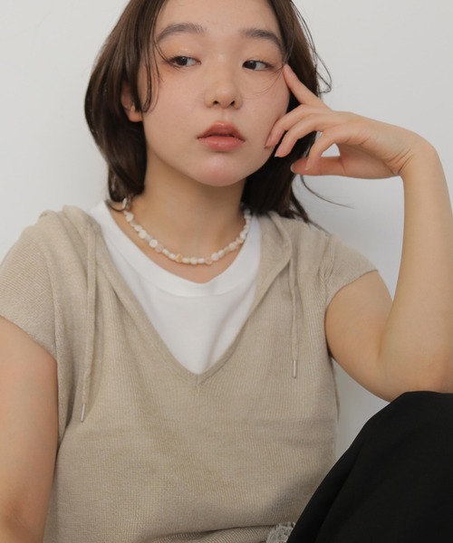 cheriella(シェリエラ)の「【cheriella】ニュアンスシェルネックレス NUANCE SHELL NECKLACE(ネックレス・レディース・オフホワイト・FREE)」の9枚目の写真