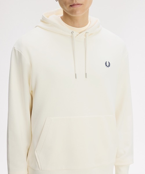FRED PERRY(フレッドペリー)の「Tipped Hooded Sweatshirt/ティップドフードスウェット(パーカー・メンズ・ベージュ/ブラック/ネイビー・XL/L/M/S)」の9枚目の写真